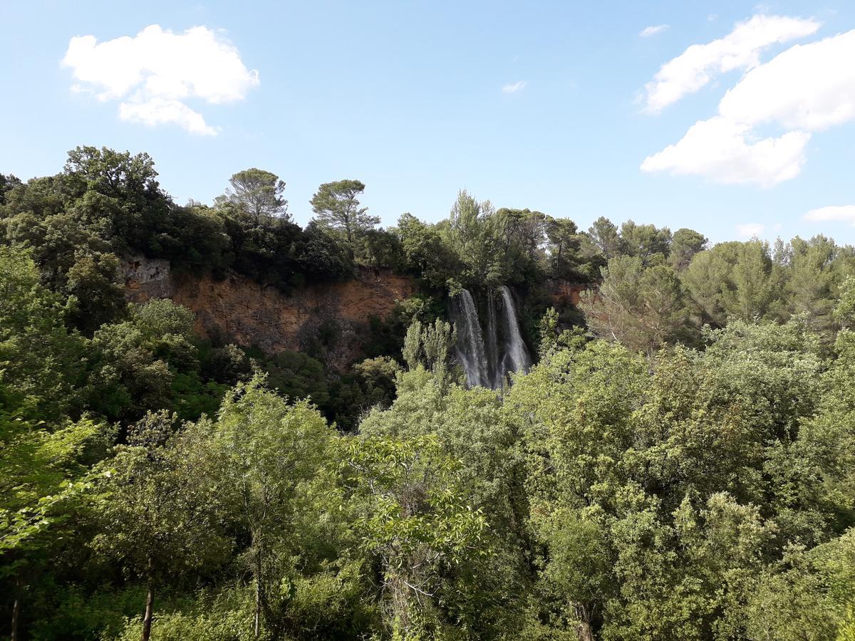 Villa Lei Rigaue Salernes Exteriér fotografie